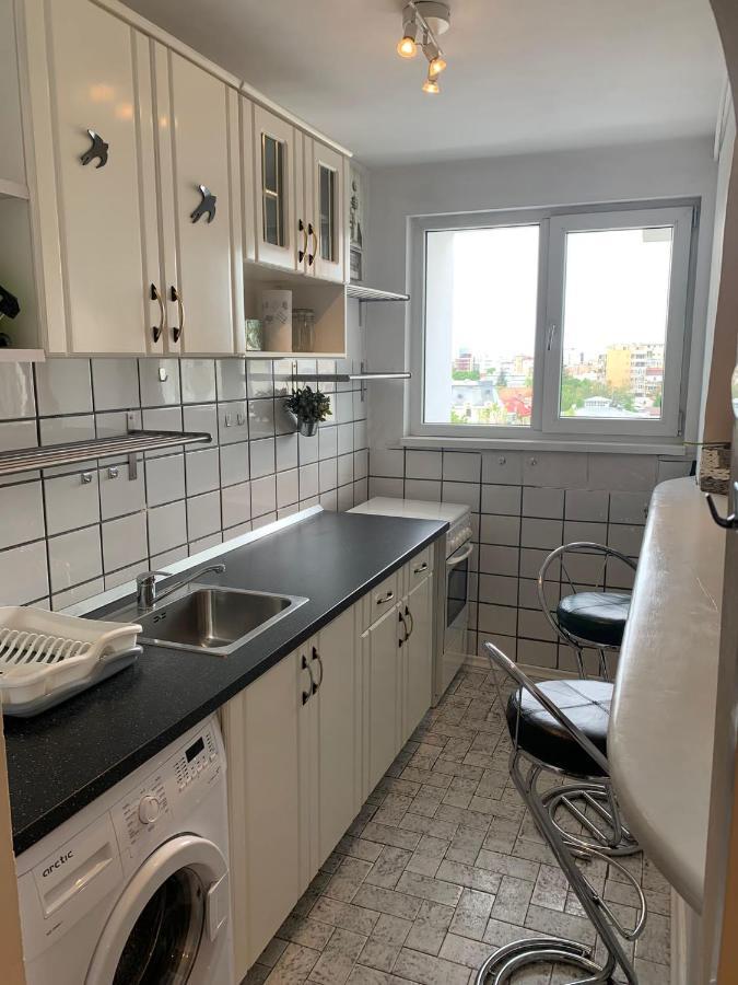 Eva Twin Apartments Bukares Bagian luar foto